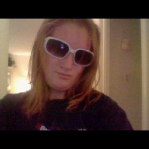 Meet your Posher, Hailey